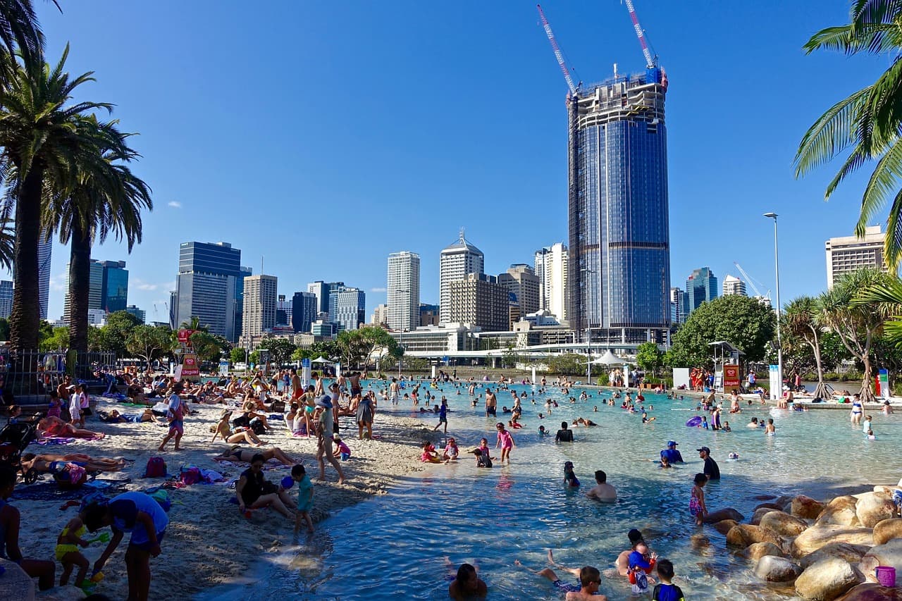 Brisbane Property Market 2024: Insights & Projections